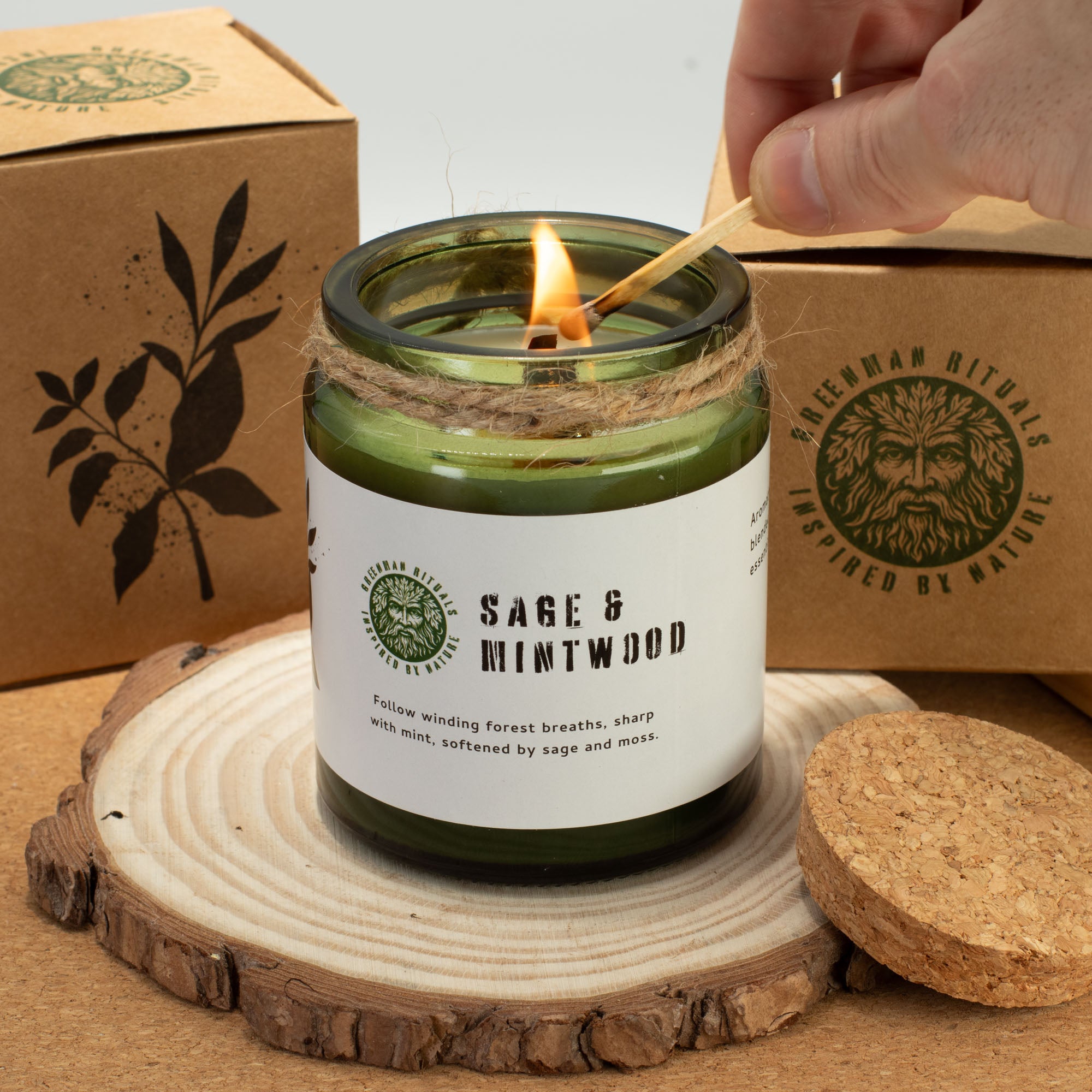 Woodwick Soy Candle - Leaves and Linen