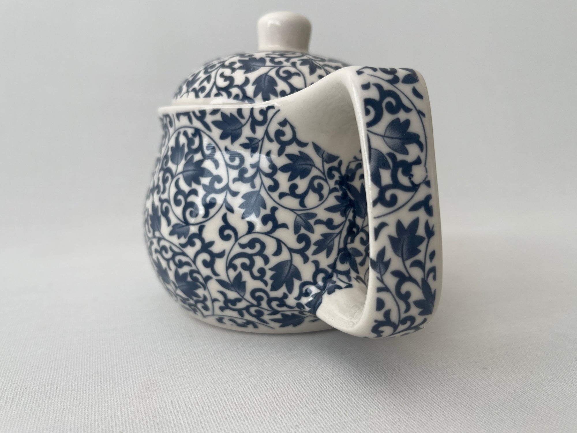 Small Herbal Teapot - Blue Pattern