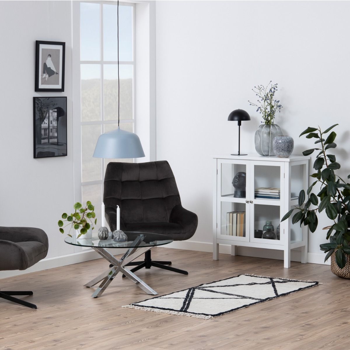 Heaven Round Coffee Table with Glass Top and Chrome Legs - INSIDE HOUSE