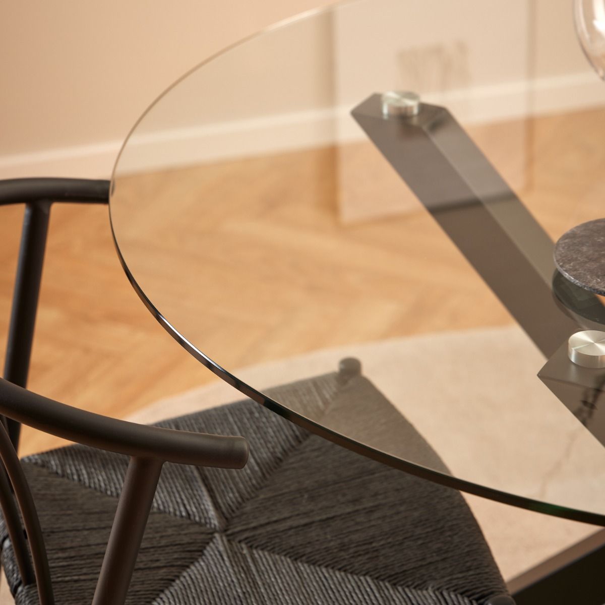 Heaven Round Dining Table with Clear Glass Top and Black Legs 119 x 75.5 cm - INSIDE HOUSE