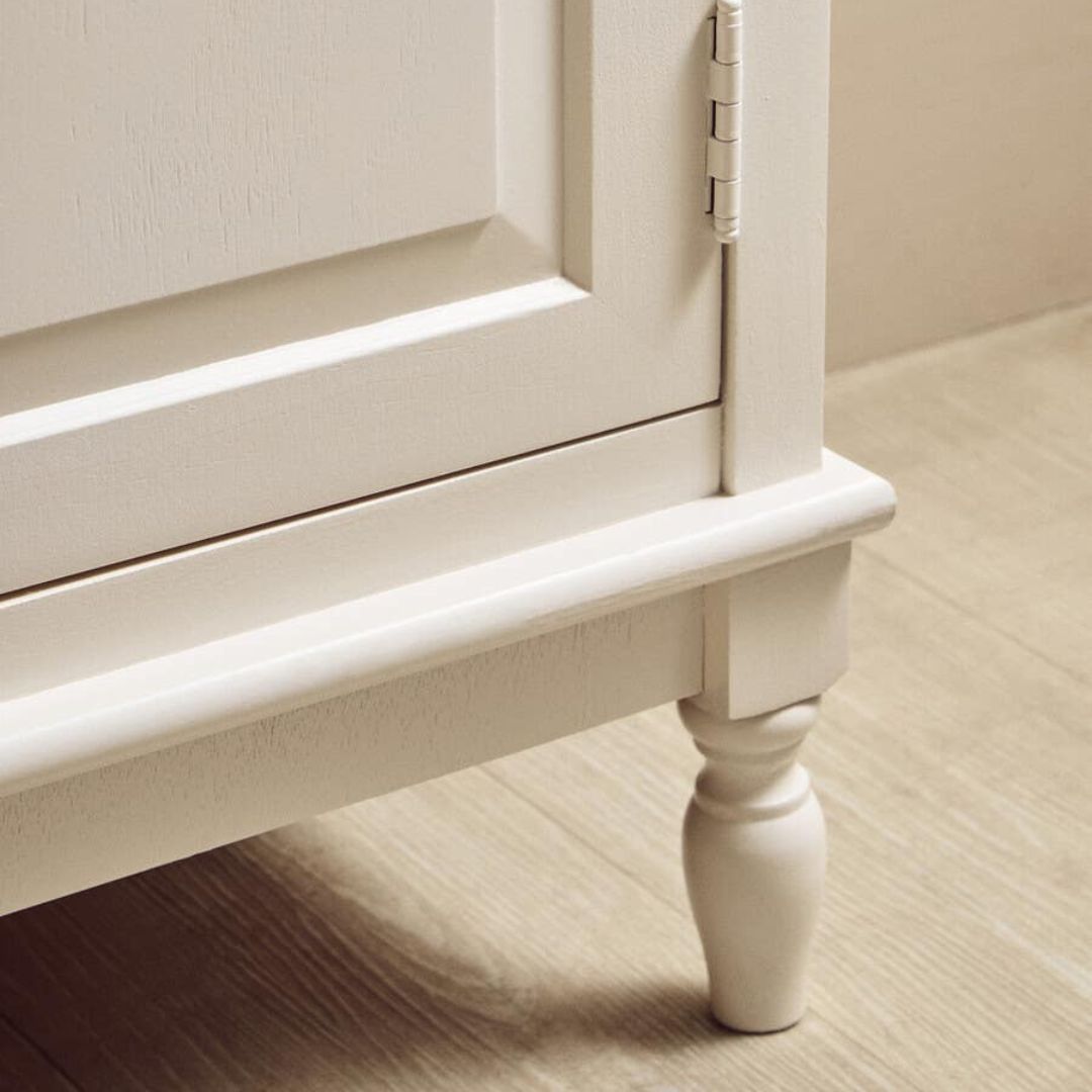 Loxley White 2 Doors 2 Drawers Sideboard with Natural Top