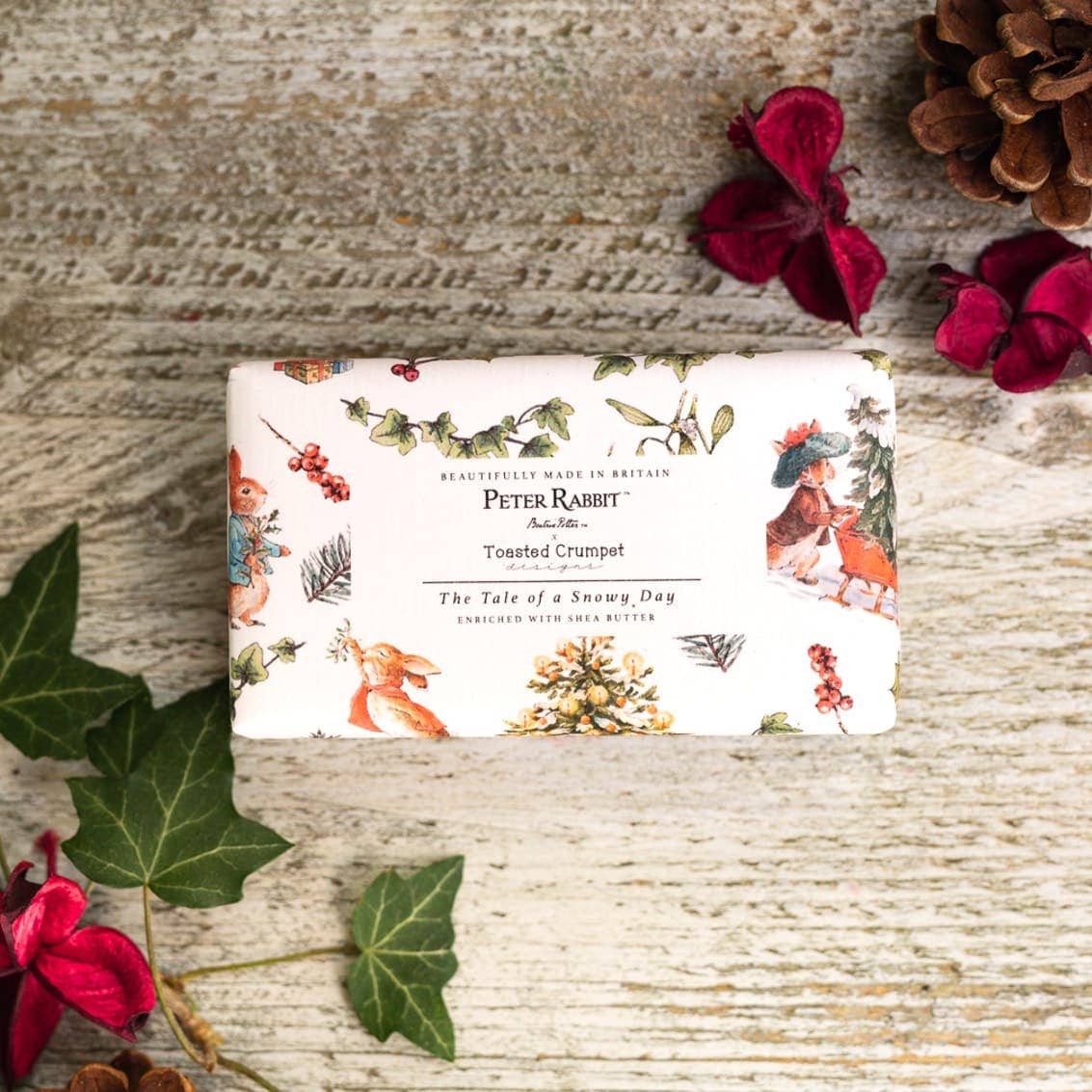 Peter Rabbit &amp; Friends The Tale of a Snowy Day 190g luxury soap bar in illustrated winter packaging